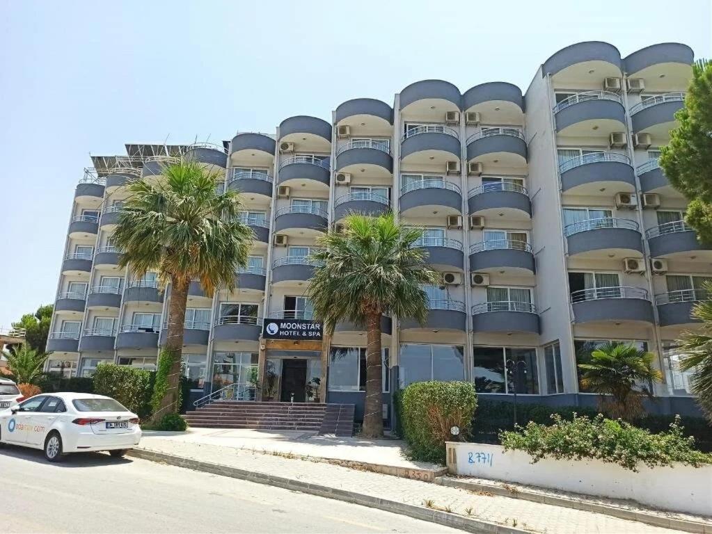 Moonstar Hotel คูซาดาซี ภายนอก รูปภาพ